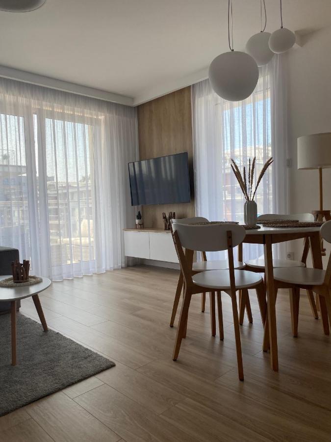 Apartament Nadmorski Z Basenem Klifowa レバル エクステリア 写真